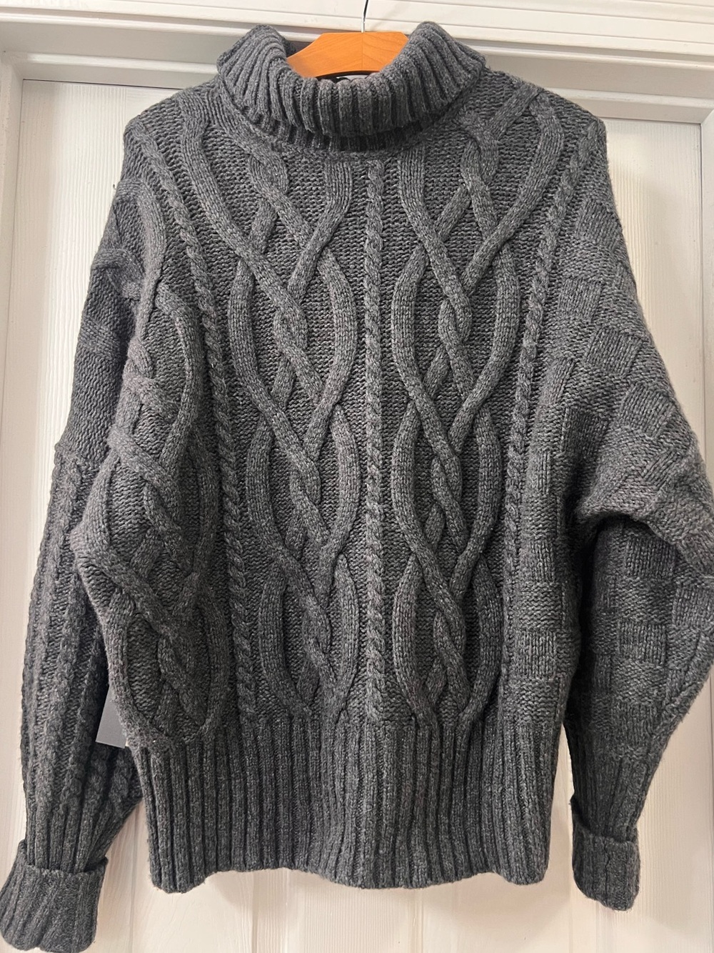 Banana Republic Wool Charcoal Cable Knit Turtleneck Sweater Sz Small